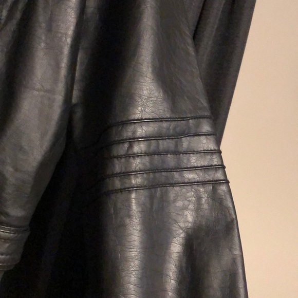 JOU JOU leather jacket - Picture 6 of 8